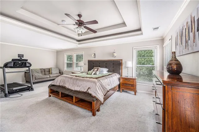 $625,000 | 7325 Oakview Street, Shawnee, KS 66216