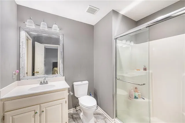 $625,000 | 7325 Oakview Street, Shawnee, KS 66216