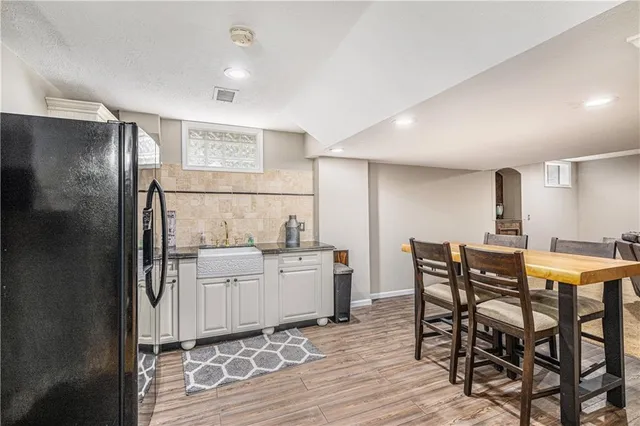 $625,000 | 7325 Oakview Street, Shawnee, KS 66216