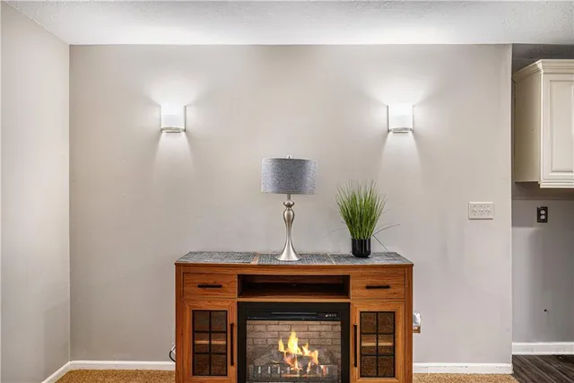 $625,000 | 7325 Oakview Street, Shawnee, KS 66216