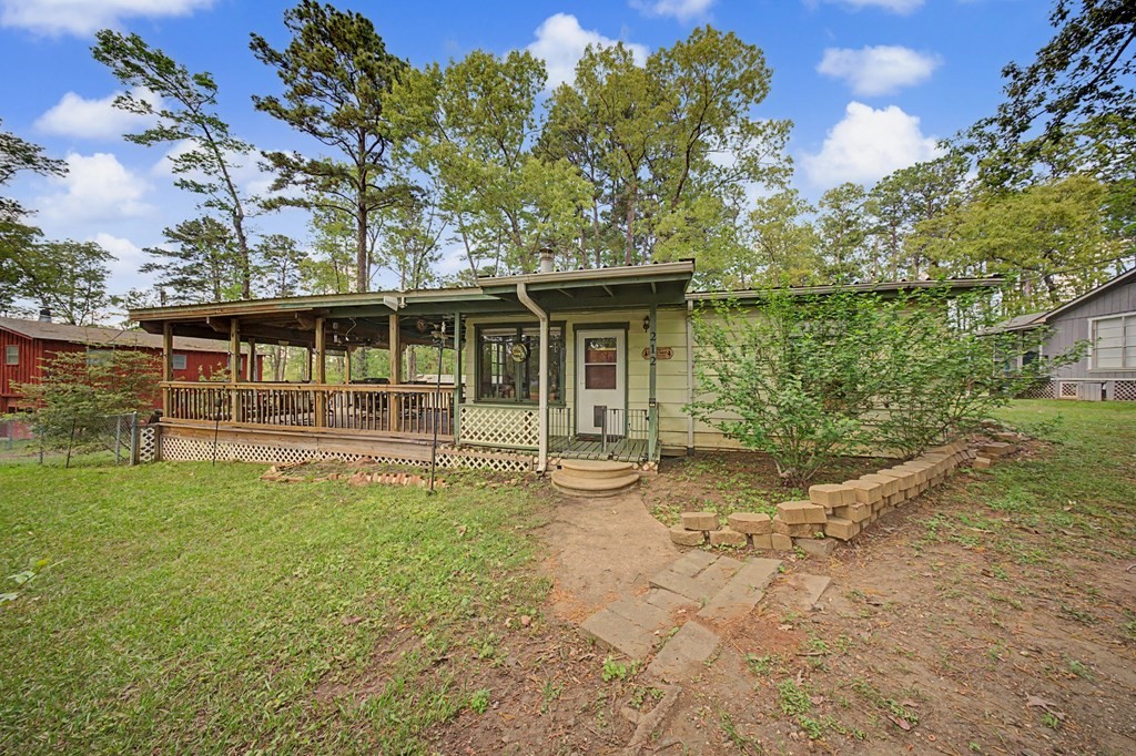 212 Winding Way Broaddus, TX 75929 - Photo 2 of 26
