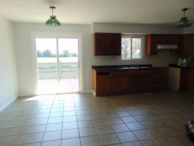 315 West Van Buren Road Alma, MI 48801 - Photo 9 of 26 1891962-9.JPG