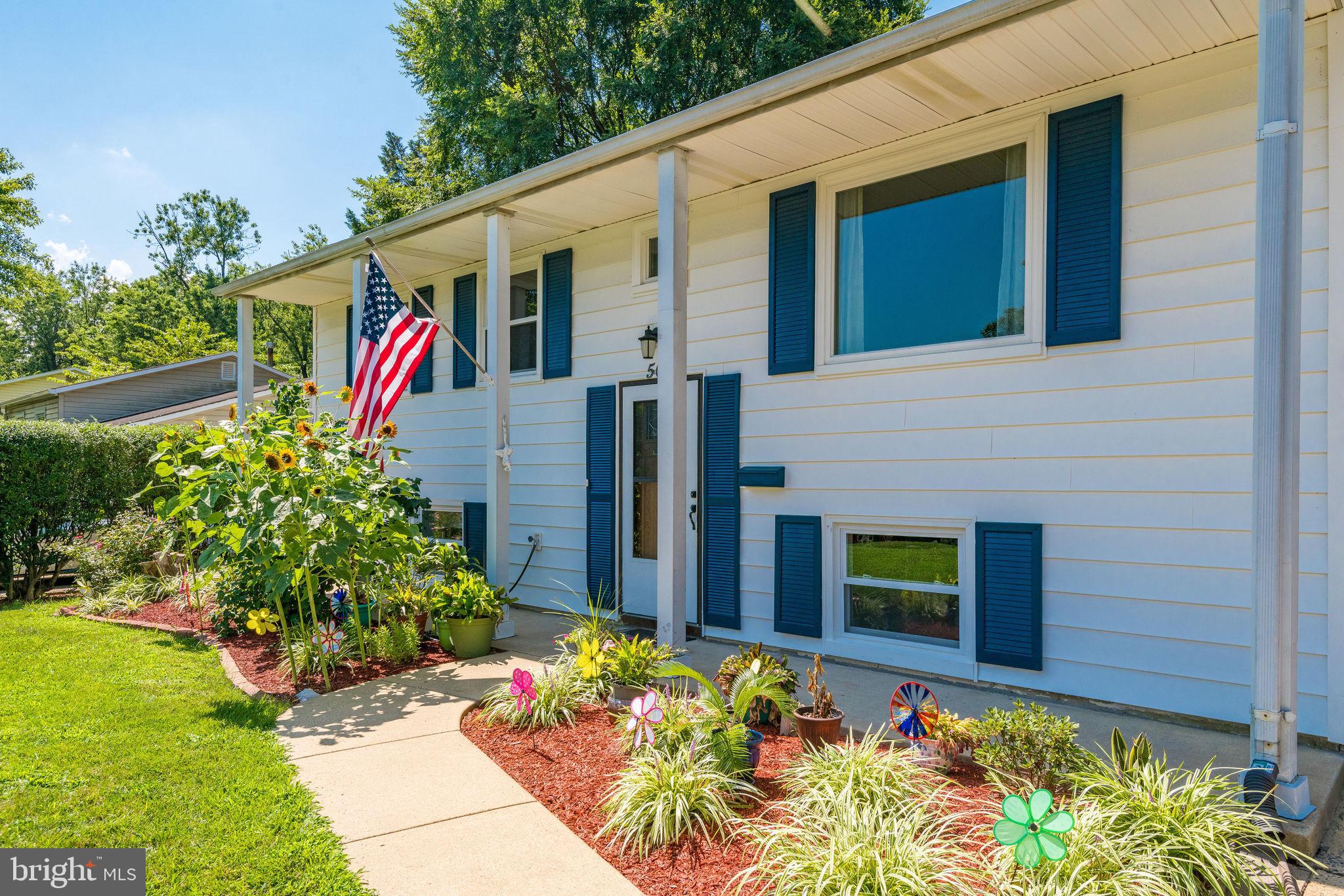 501 West Poplar Road Sterling, VA 20164 - Photo 2 of 25 Gallery Image 2