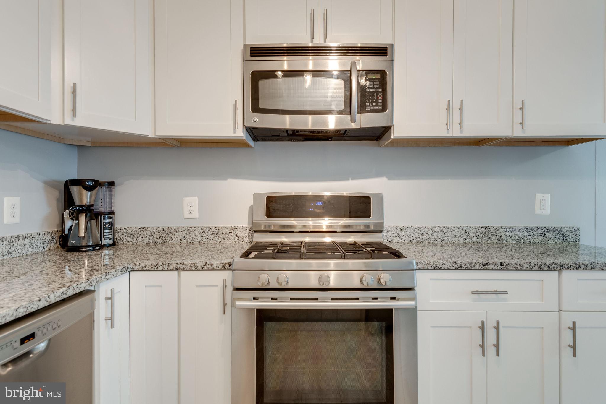 501 West Poplar Road Sterling, VA 20164 - Photo 8 of 25 Gallery Image 8