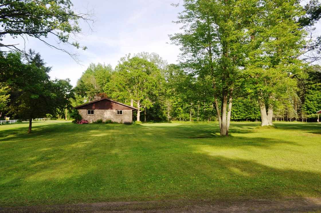 2649 West Walter Road Coleman, MI 48618 - Photo 49 of 51 1863009-48.JPG