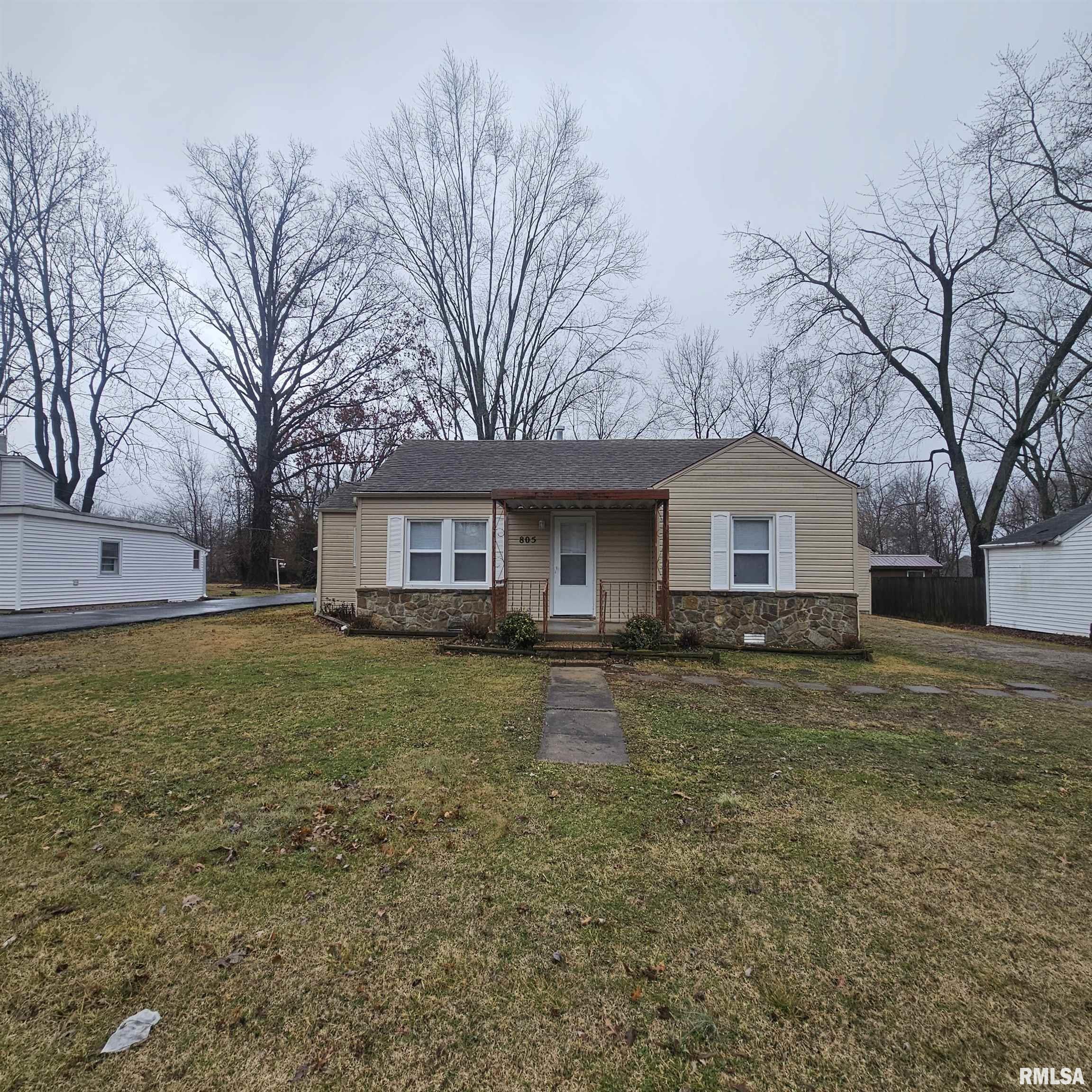 805 Airport Road Mount Vernon, IL 62864 - Photo 1 of 7 Gallery Image 1