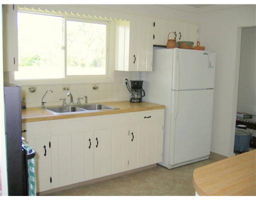 892 Manchester Road Belgrade, ME 04917 - Photo 14 of 22 Kitchen.