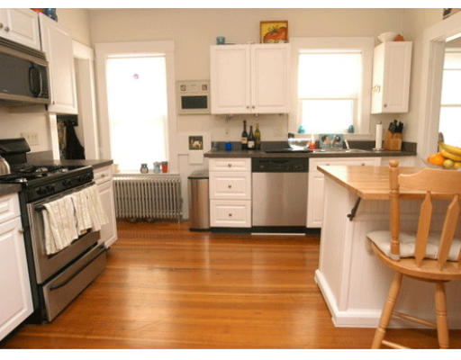 9 Lloyd Road, Unit 1 Watertown, MA 02472 - Photo 4 of 14 Gallery Image 4