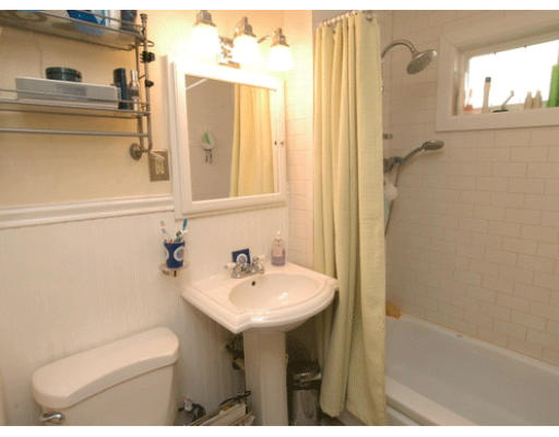 9 Lloyd Road, Unit 1 Watertown, MA 02472 - Photo 10 of 14 Gallery Image 10