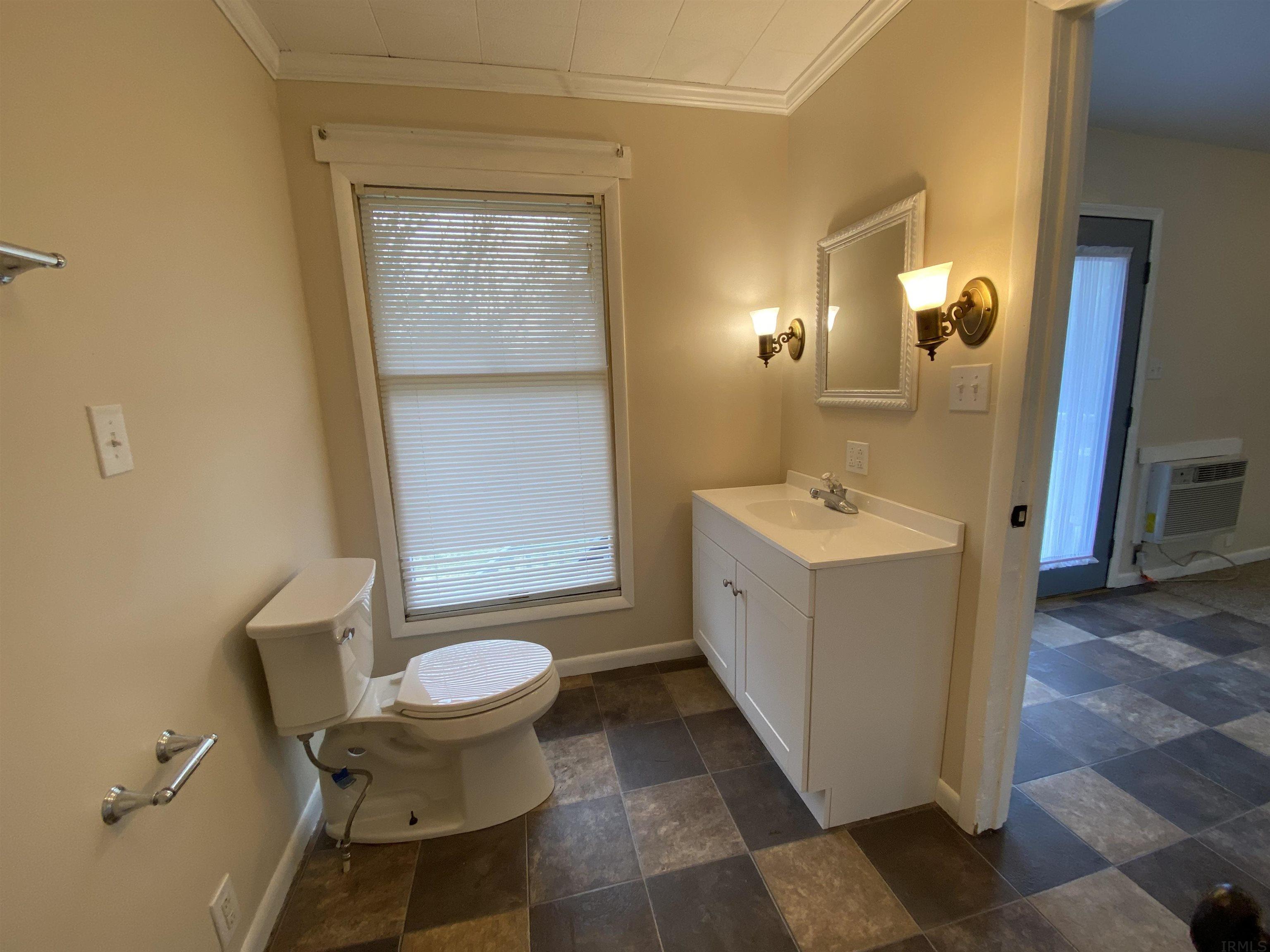 7909 New Maple Road Evansville, IN 47710 - Photo 18 of 24 Gallery Image 18