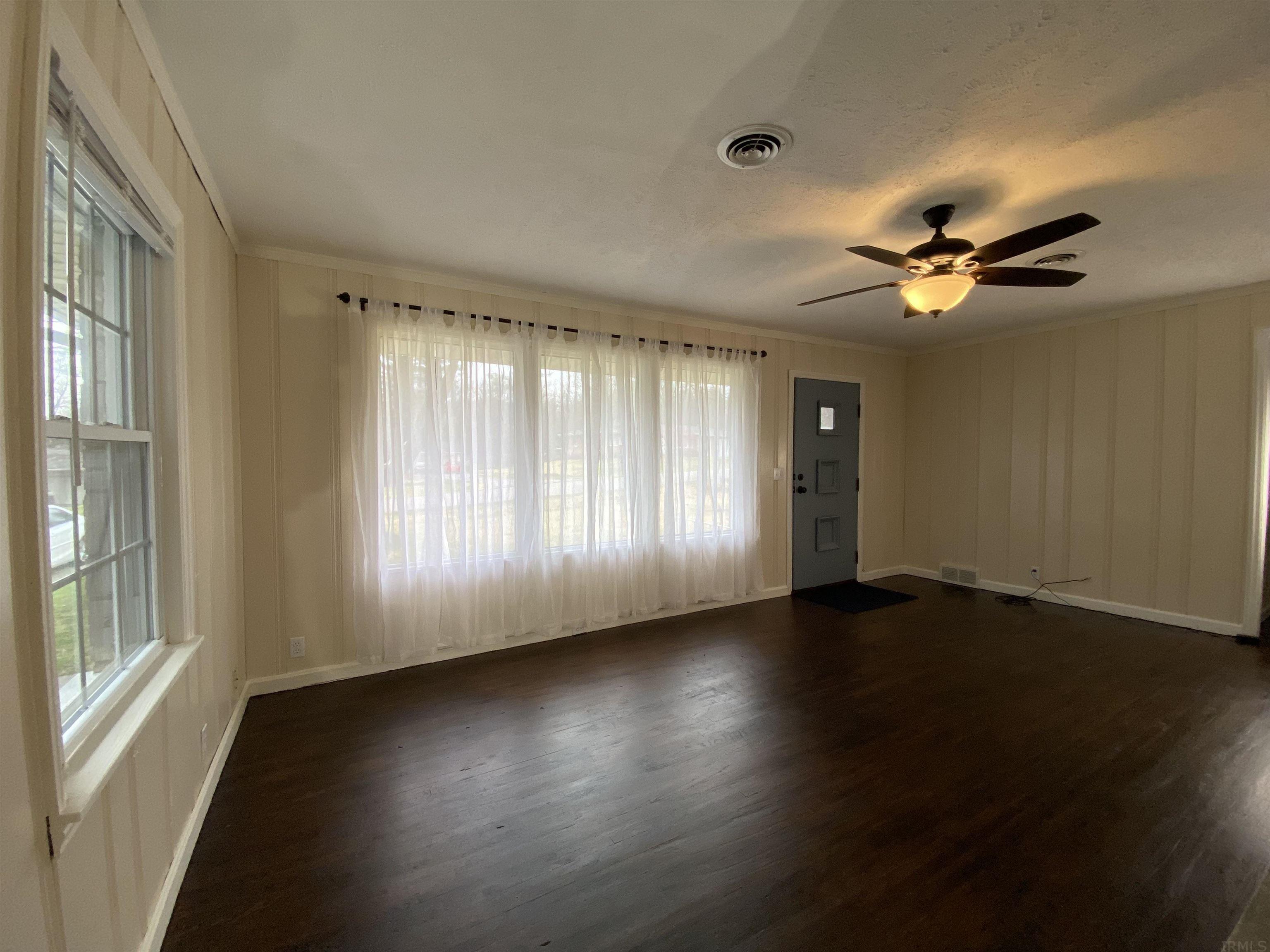 7909 New Maple Road Evansville, IN 47710 - Photo 2 of 24 Gallery Image 2