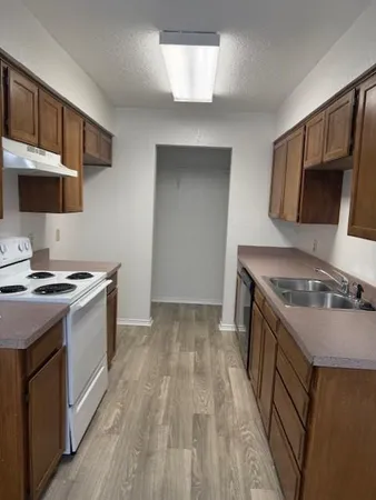 $1,500 | 4421 Tall Meadow Lane, Fort Worth, TX 76133