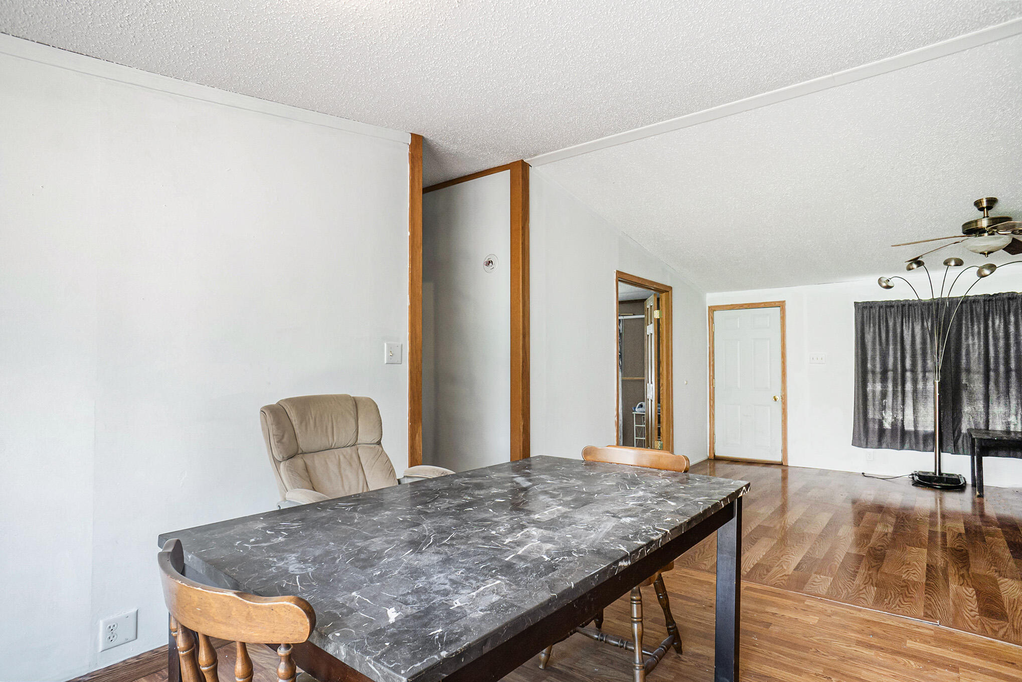 12972 Riverside Drive Constantine, MI 49042 - Photo 9 of 30 DSC00947
