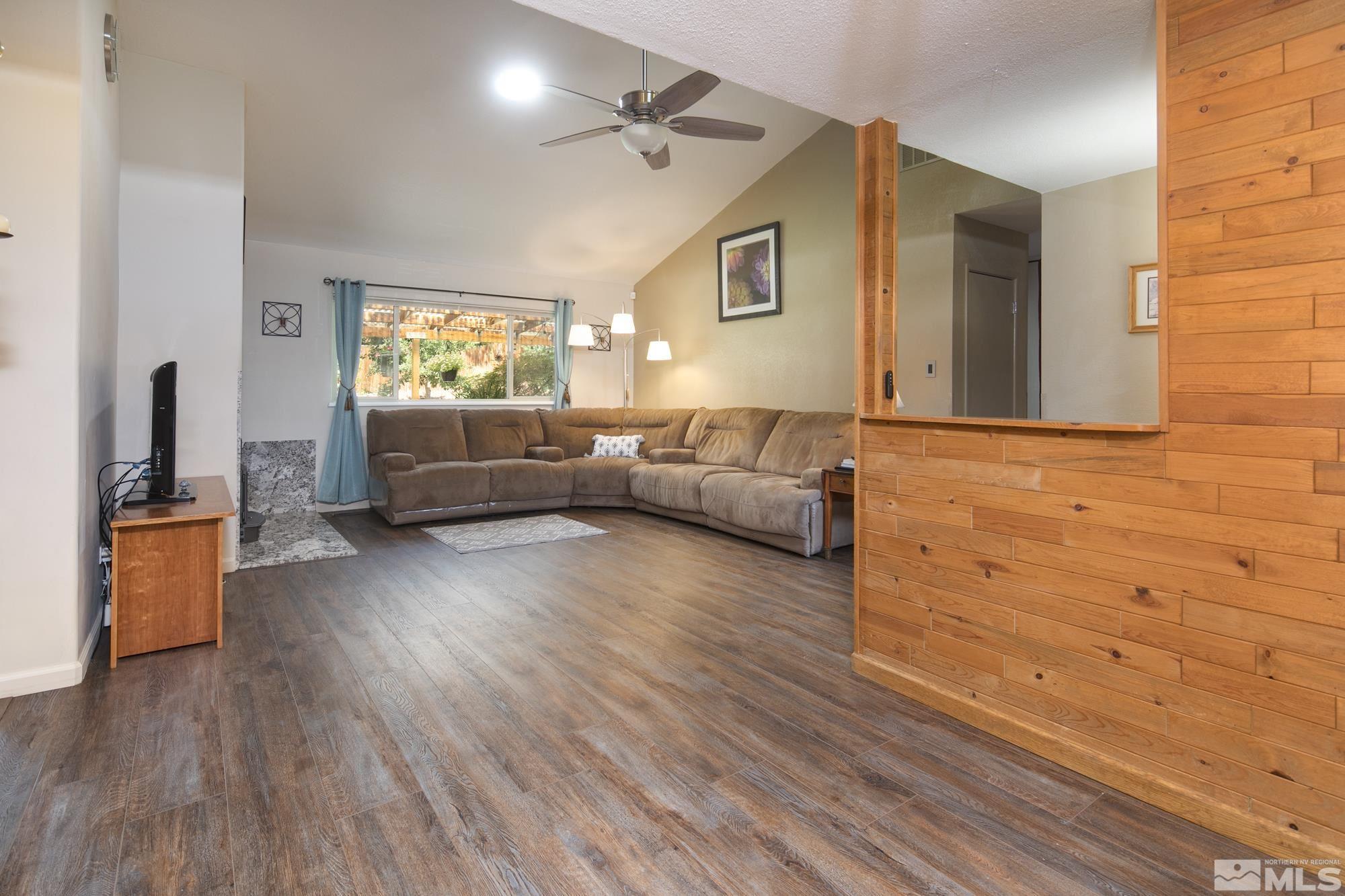 1701 Geary Street Reno, NV 89503 - Photo 4 of 38 Photo 4