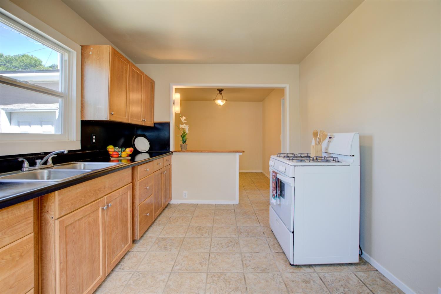 1745 Union Merced Ca Merced, CA 95340 - Photo 17 of 45 Gallery Image 17