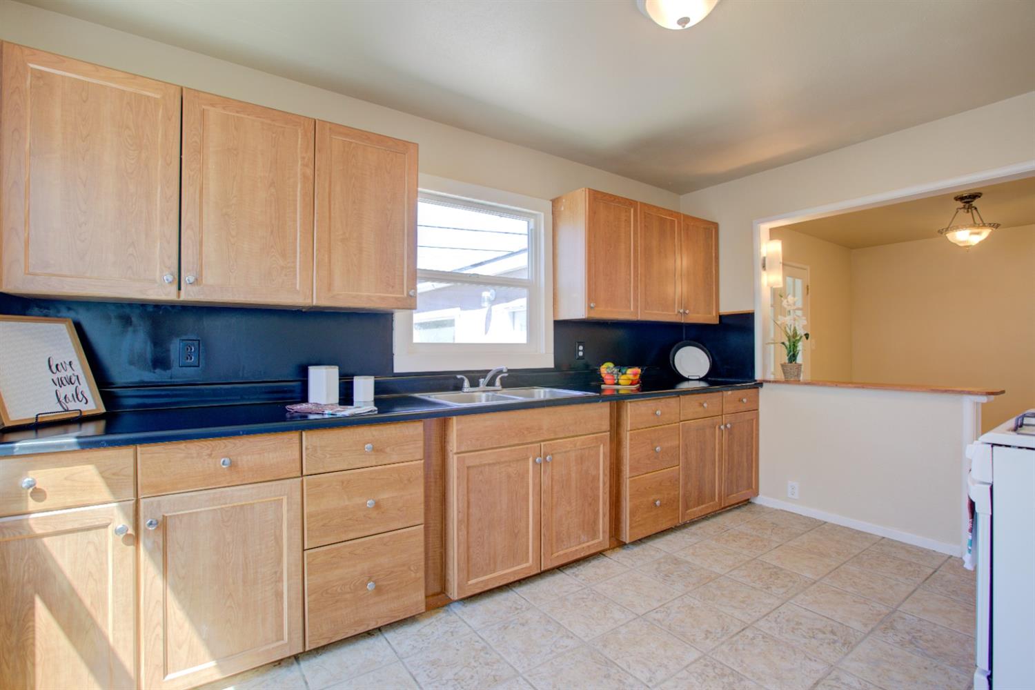 1745 Union Merced Ca Merced, CA 95340 - Photo 18 of 45 Gallery Image 18