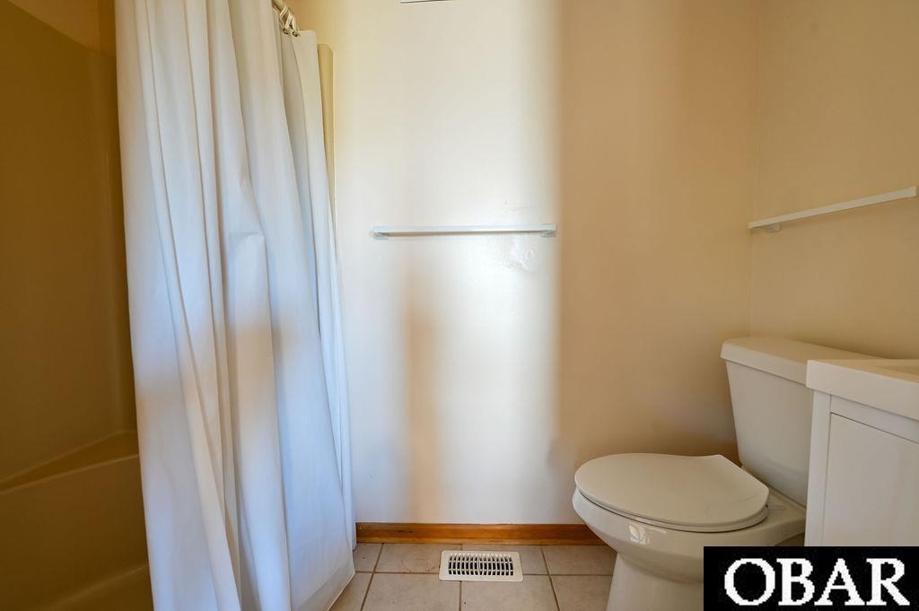 758 Fish Crow Court Corolla, NC 27927 - Photo 33 of 41 L2 Bath