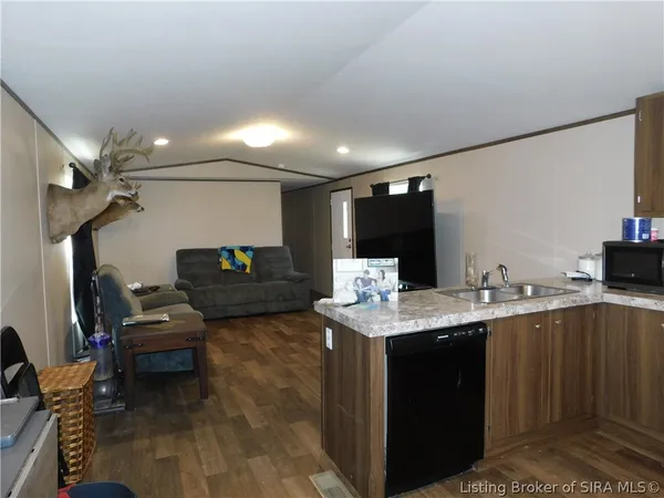 $175,000 | 2788 South Mt Zion Church Road, Pekin, IN 47165