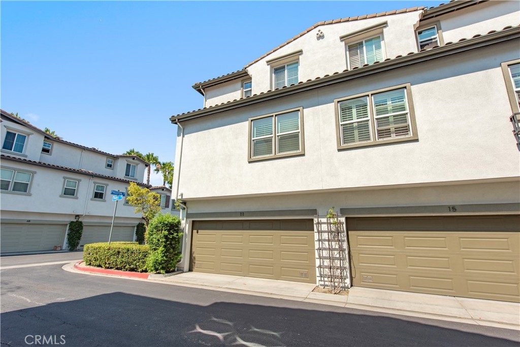 11 Travis Road Buena Park, CA 90621 - Photo 29 of 35