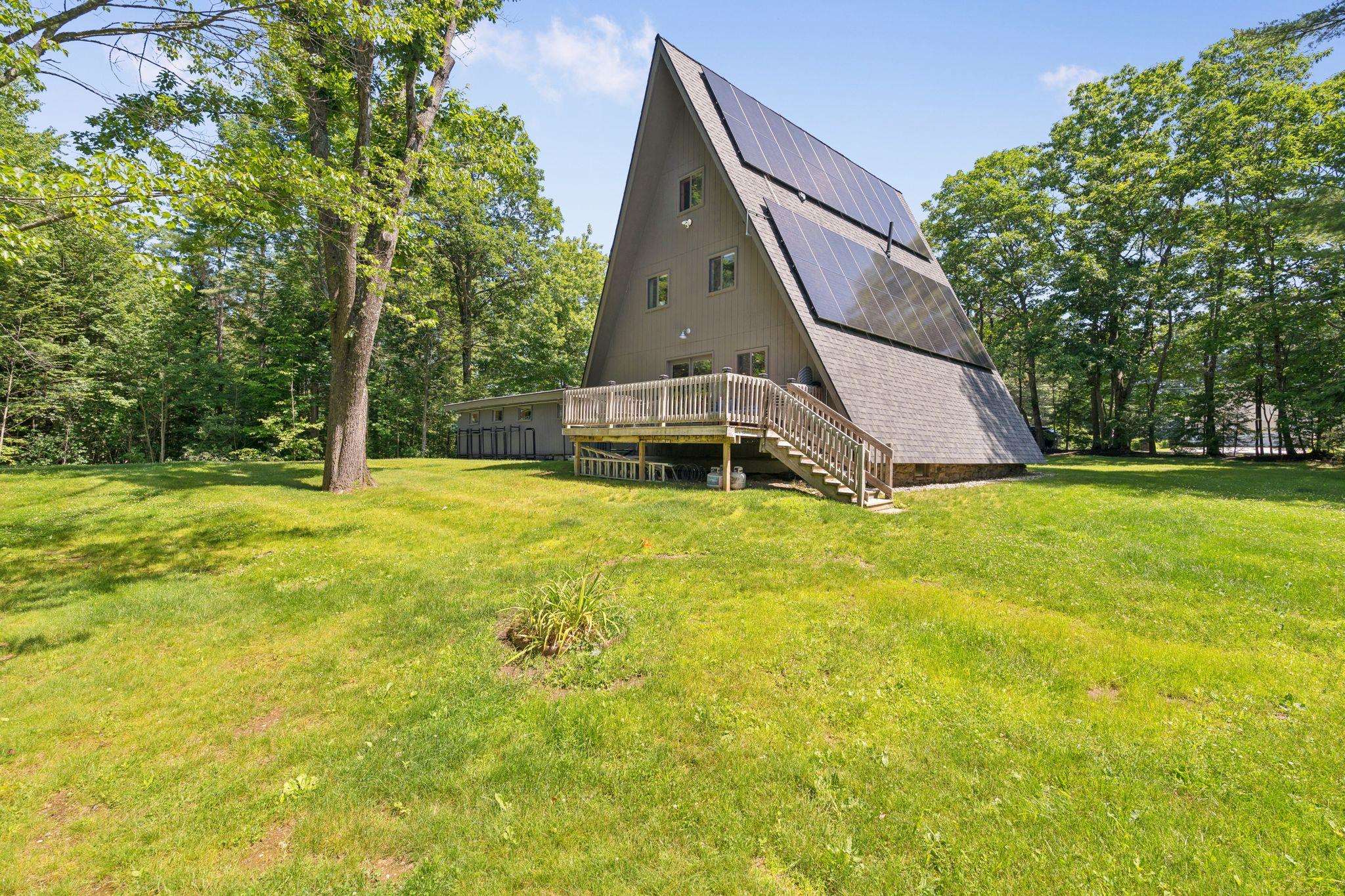 105 East Mountain Road Newport, NH 03773 - Photo 5 of 32