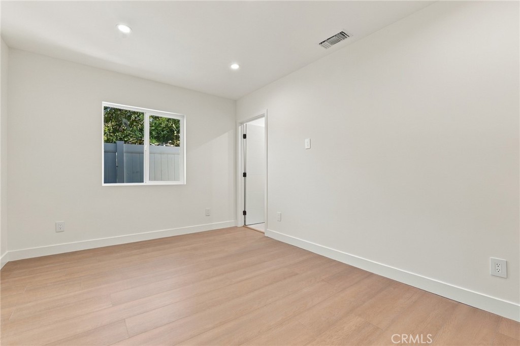 10902 Big Tujunga Canyon Road Tujunga, CA 91042 - Photo 12 of 22 Gallery Image 12