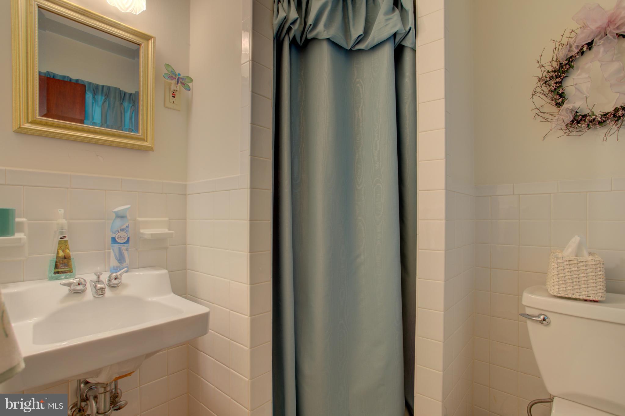 1700 Valley Forge Road Lancaster, PA 17603 - Photo 11 of 15 Gallery Image 11