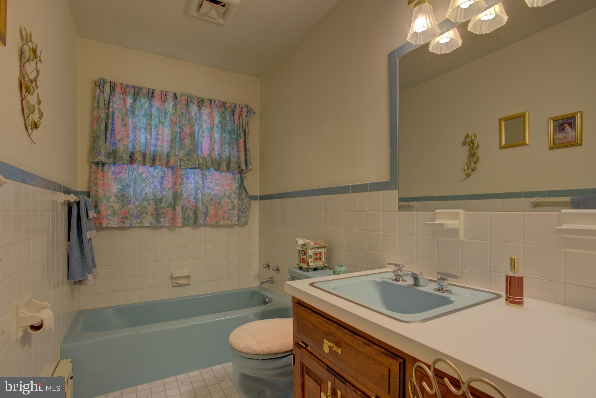 1700 Valley Forge Road Lancaster, PA 17603 - Photo 8 of 15 Gallery Image 8