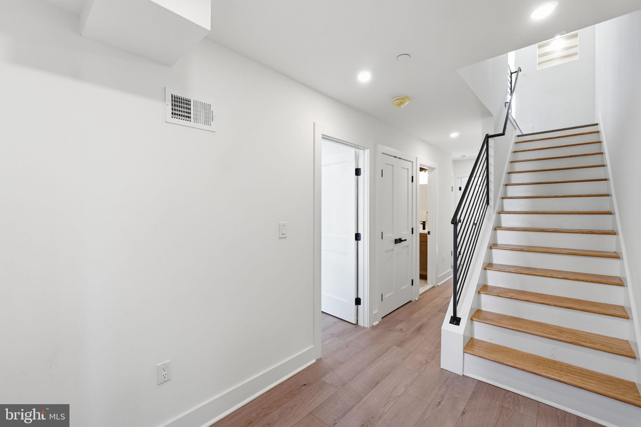 1004 50th Place Northeast Washington, DC 20019 - Photo 6 of 47