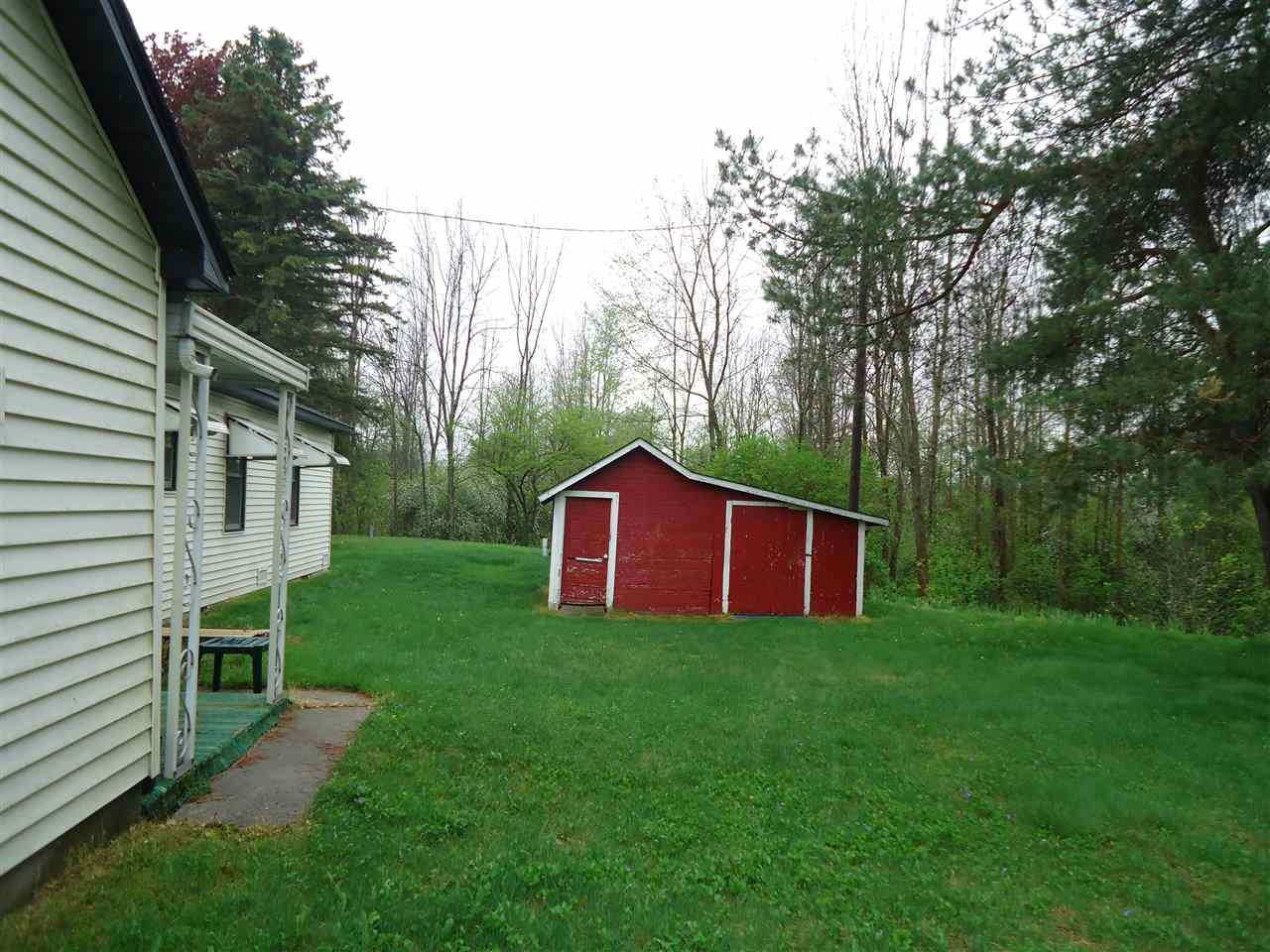 3215 North Coleman Road Coleman, MI 48618 - Photo 26 of 30 1813945-25.JPG