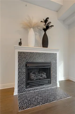 $395,450 | 1101 Walnut Street, Unit 505, Kansas City, MO 64106