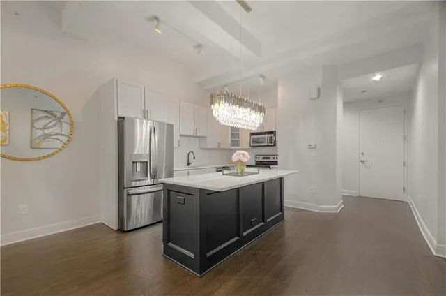 $395,450 | 1101 Walnut Street, Unit 505, Kansas City, MO 64106