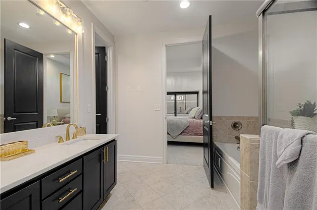 $395,450 | 1101 Walnut Street, Unit 505, Kansas City, MO 64106