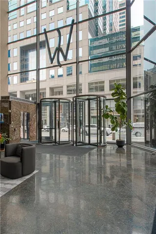 $395,450 | 1101 Walnut Street, Unit 505, Kansas City, MO 64106