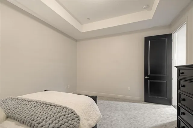 $395,450 | 1101 Walnut Street, Unit 505, Kansas City, MO 64106