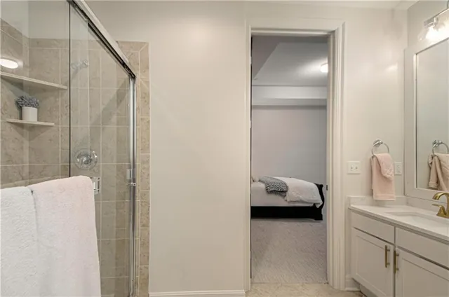 $395,450 | 1101 Walnut Street, Unit 505, Kansas City, MO 64106