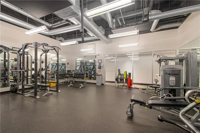 $395,450 | 1101 Walnut Street, Unit 505, Kansas City, MO 64106