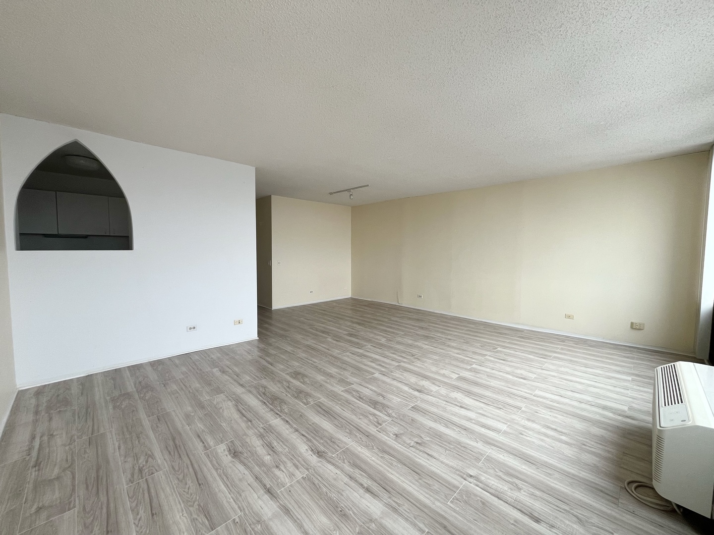 5320 North Sheridan Road, Unit 2110 Chicago, IL 60640 - Photo 5 of 17