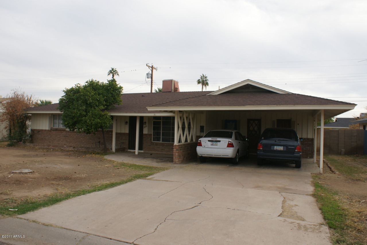 3801 West Lamar Road Phoenix, AZ 85019 - Photo 1 of 20 Front