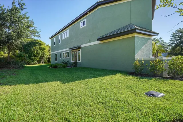 $950,000 | 4 Oakview Court, Palm Coast, FL 32137