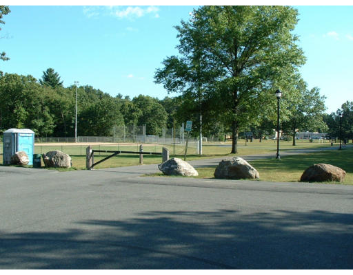 140 Groton Street Springfield, MA 01129 - Photo 7 of 8 a view of a park