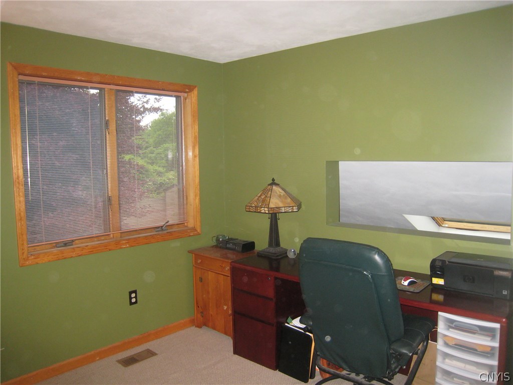 4584 McDonald Road Onondaga, NY 13215 - Photo 18 of 34