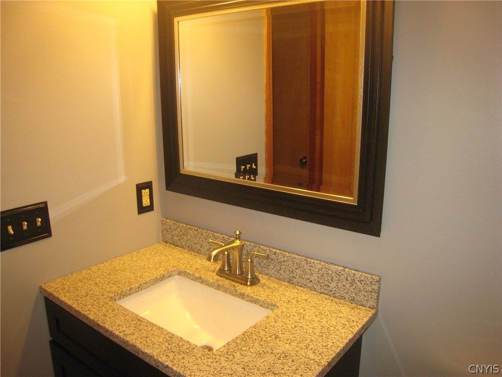 4584 McDonald Road Onondaga, NY 13215 - Photo 27 of 34