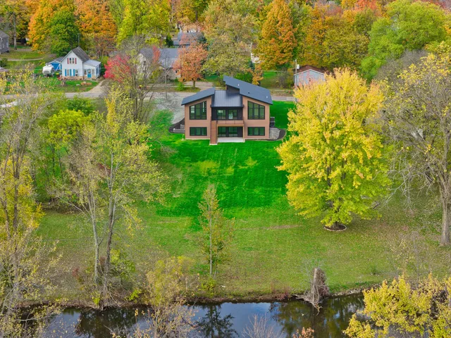 $599,900 | 315 West High Street, Union City, MI 49094