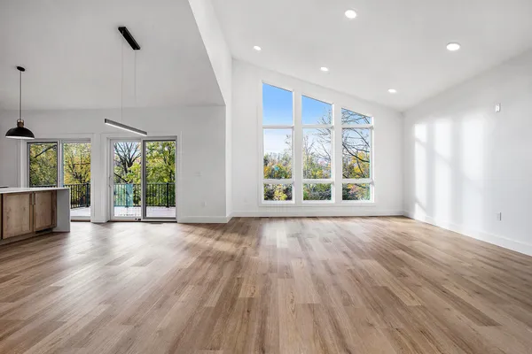 $599,900 | 315 West High Street, Union City, MI 49094