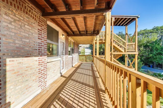 $399,000 | 6121 South Woodlawn Avenue, Unit 2, Chicago, IL 60637