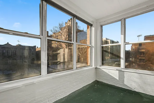 $399,000 | 6121 South Woodlawn Avenue, Unit 2, Chicago, IL 60637