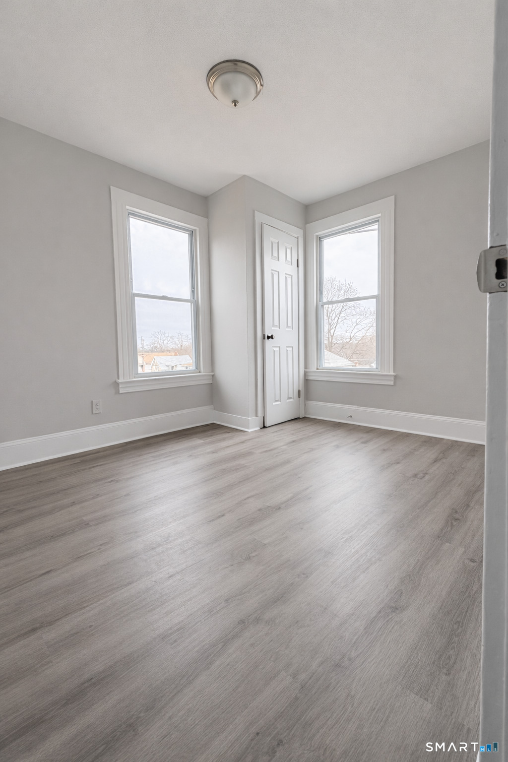 30 Cottage Street Bristol, CT 06010 - Photo 11 of 12