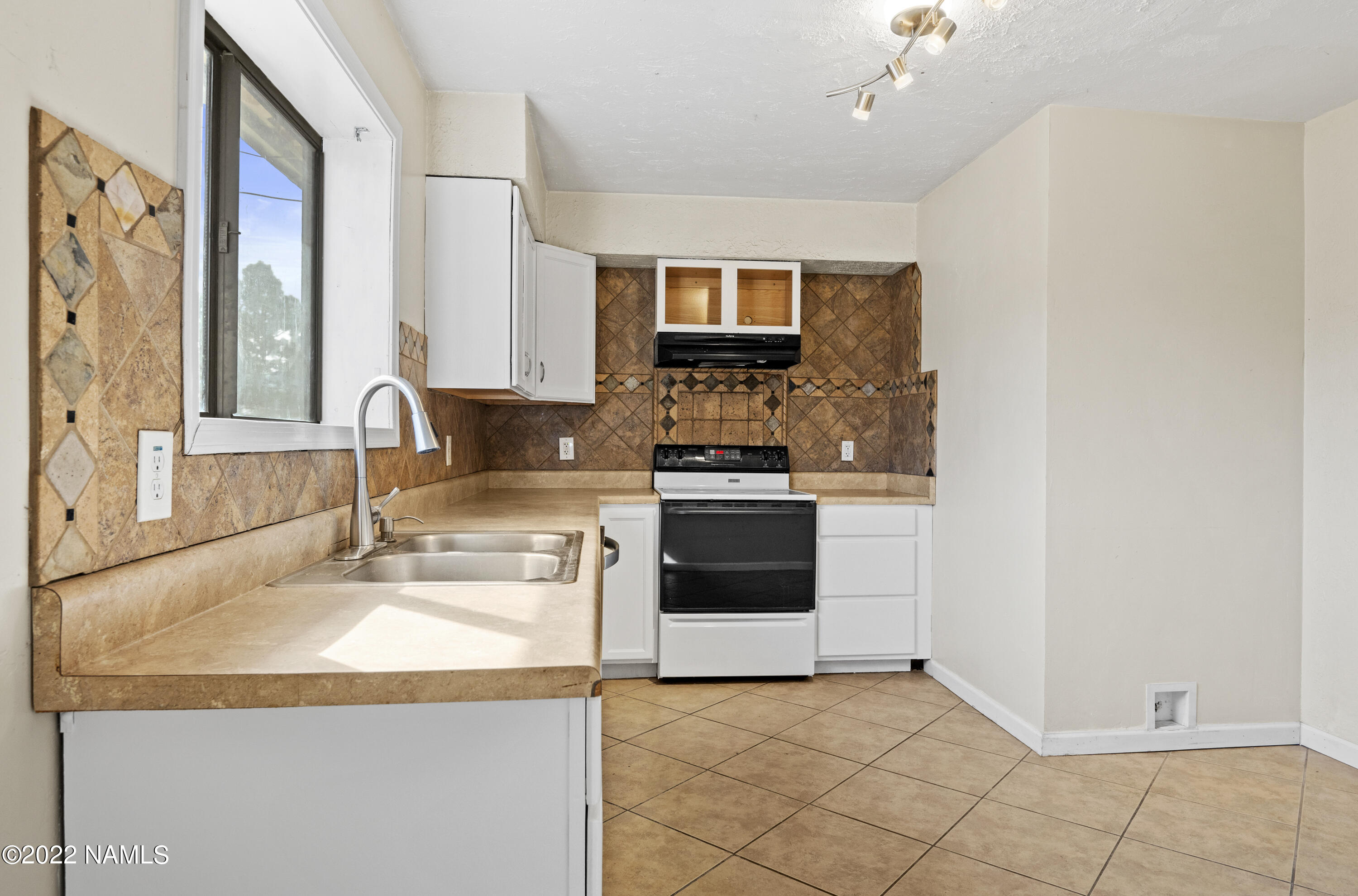 3450 North Manor Road Flagstaff, AZ 86004 - Photo 10 of 27 DSC_8184