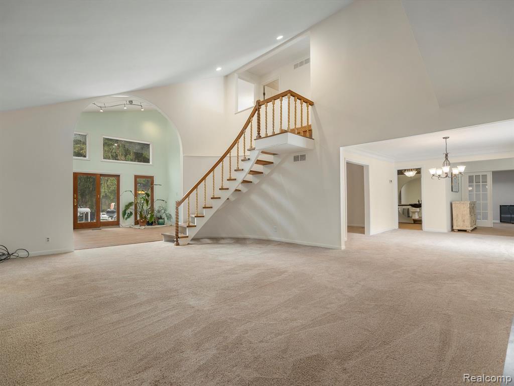 46641 Woodall Road Utica, MI 48317 - Photo 21 of 31