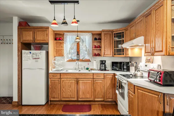 $2,500 | 31 Middle Village Way, Tannersville, PA 18372